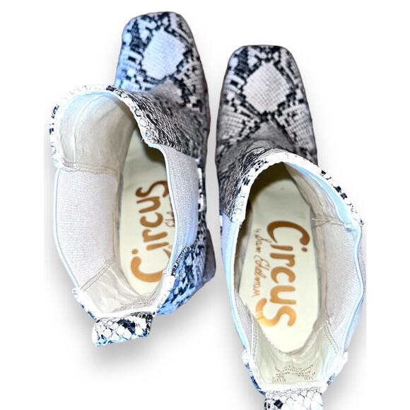 Circus by Sam Edelman Snake Skin Square Heel Polly Ankle Bootie Size 6.5 M - Picture 2 of 5